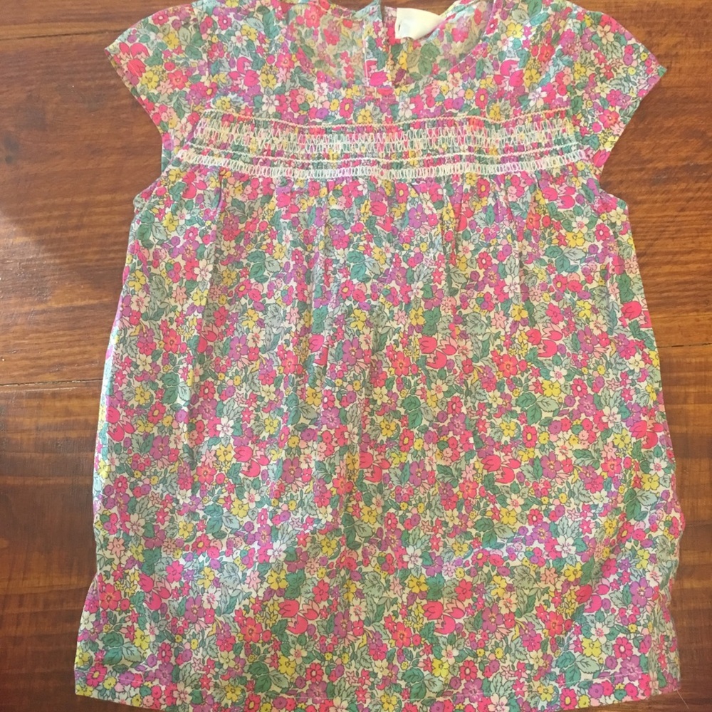 Carters girl top size 6